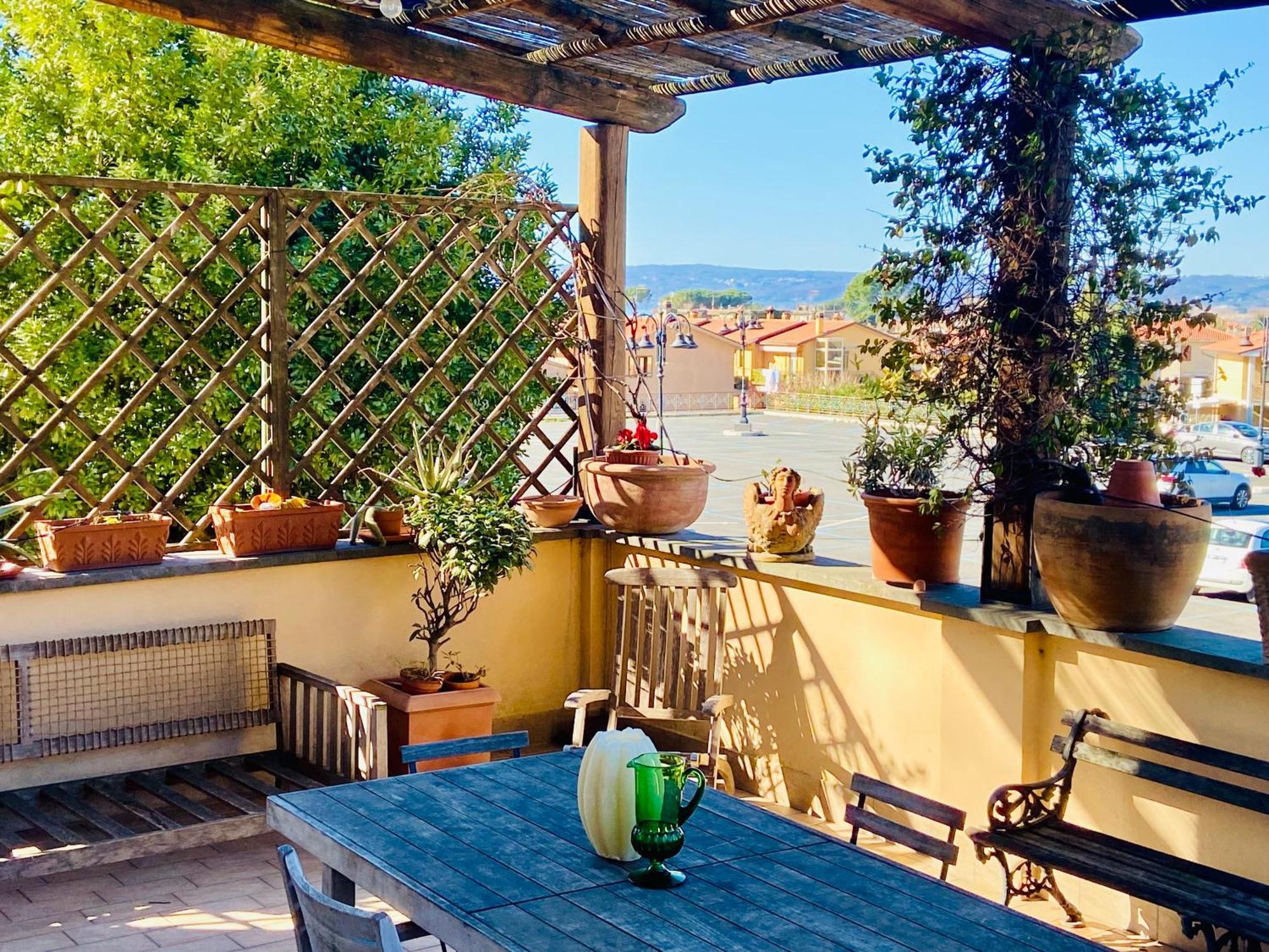 La Terrazza Di Andrea Διαμέρισμα Μπολσένα Εξωτερικό φωτογραφία